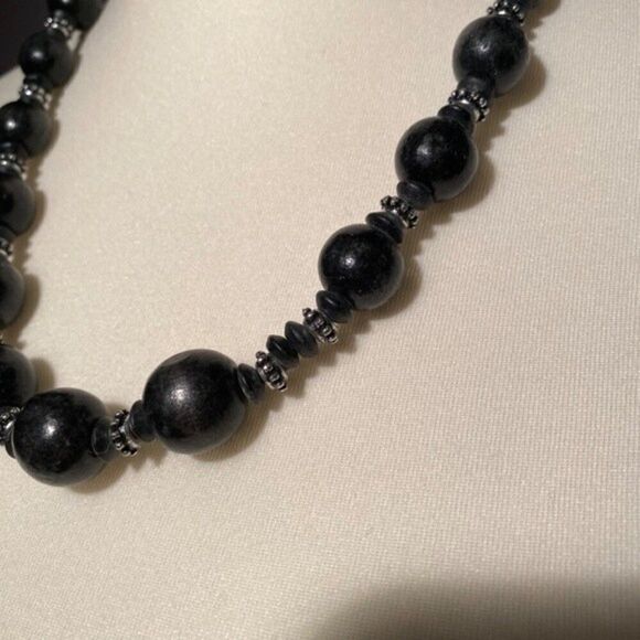 0400 Vintage Fashion Necklace Black Wooden Beads With Rhinestones - Picture 5 of 6